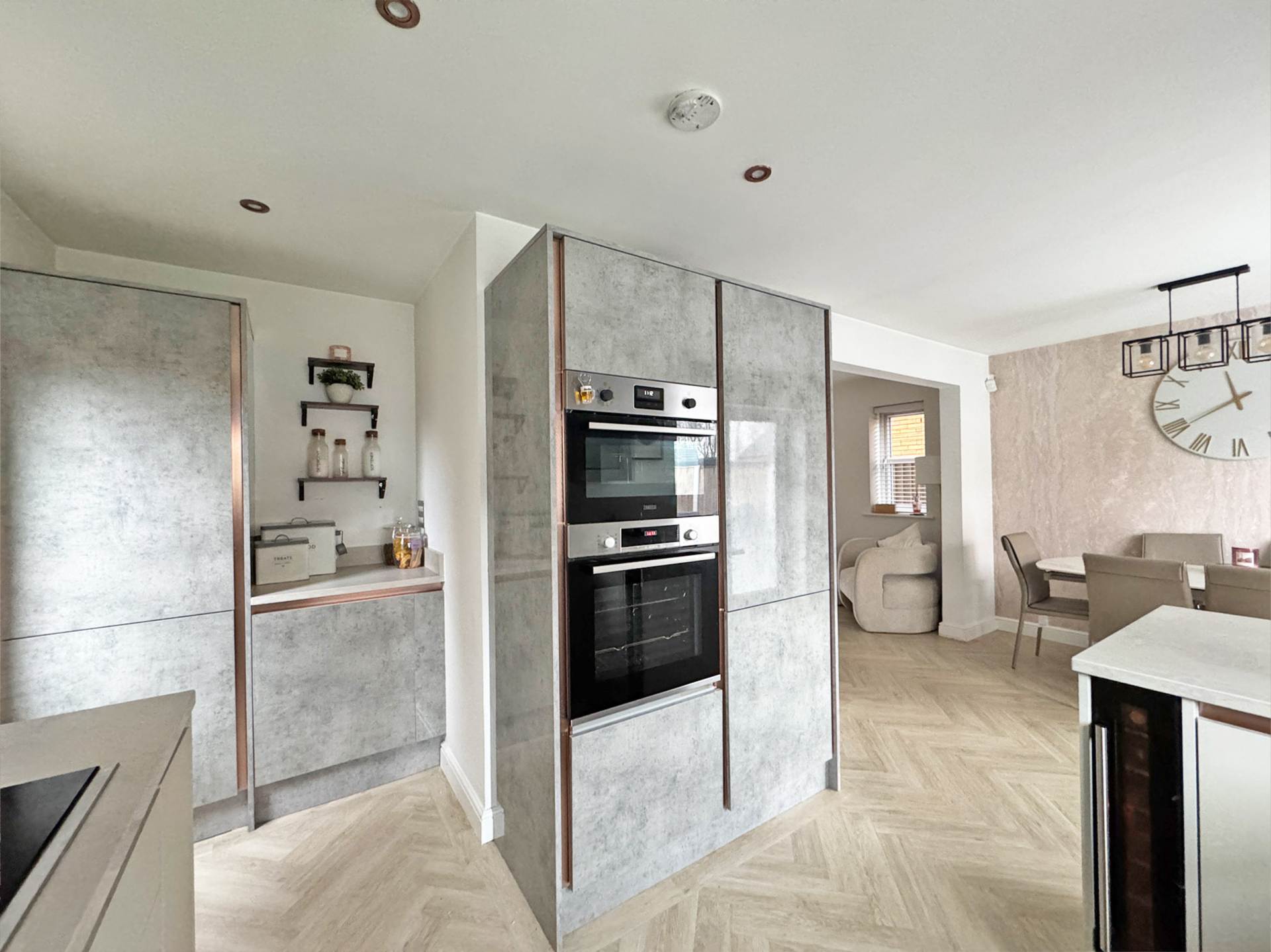 Larchfield Close, Royton, Image 6