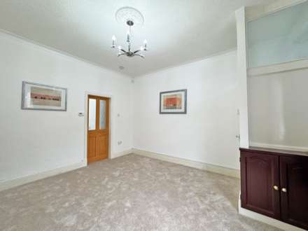 Turner Street, Lees, Image 3