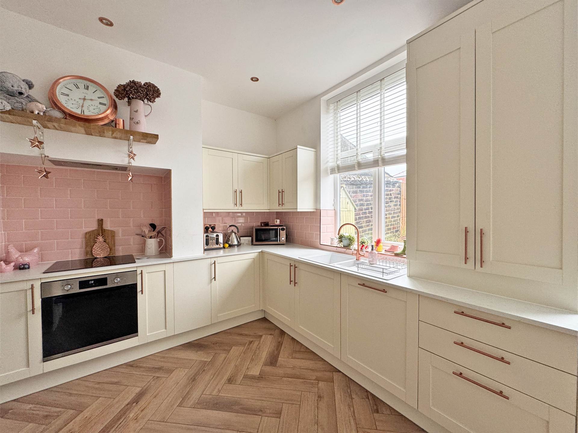 Top Street, Greenacres, Image 6