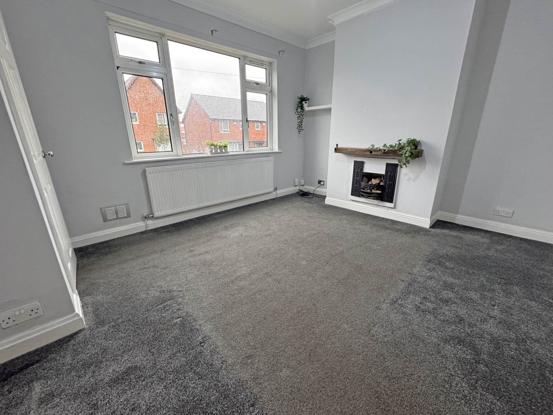 Radcliffe Street, Royton, Image 3