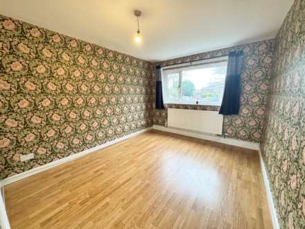 Thornham Road, Shaw, Image 5