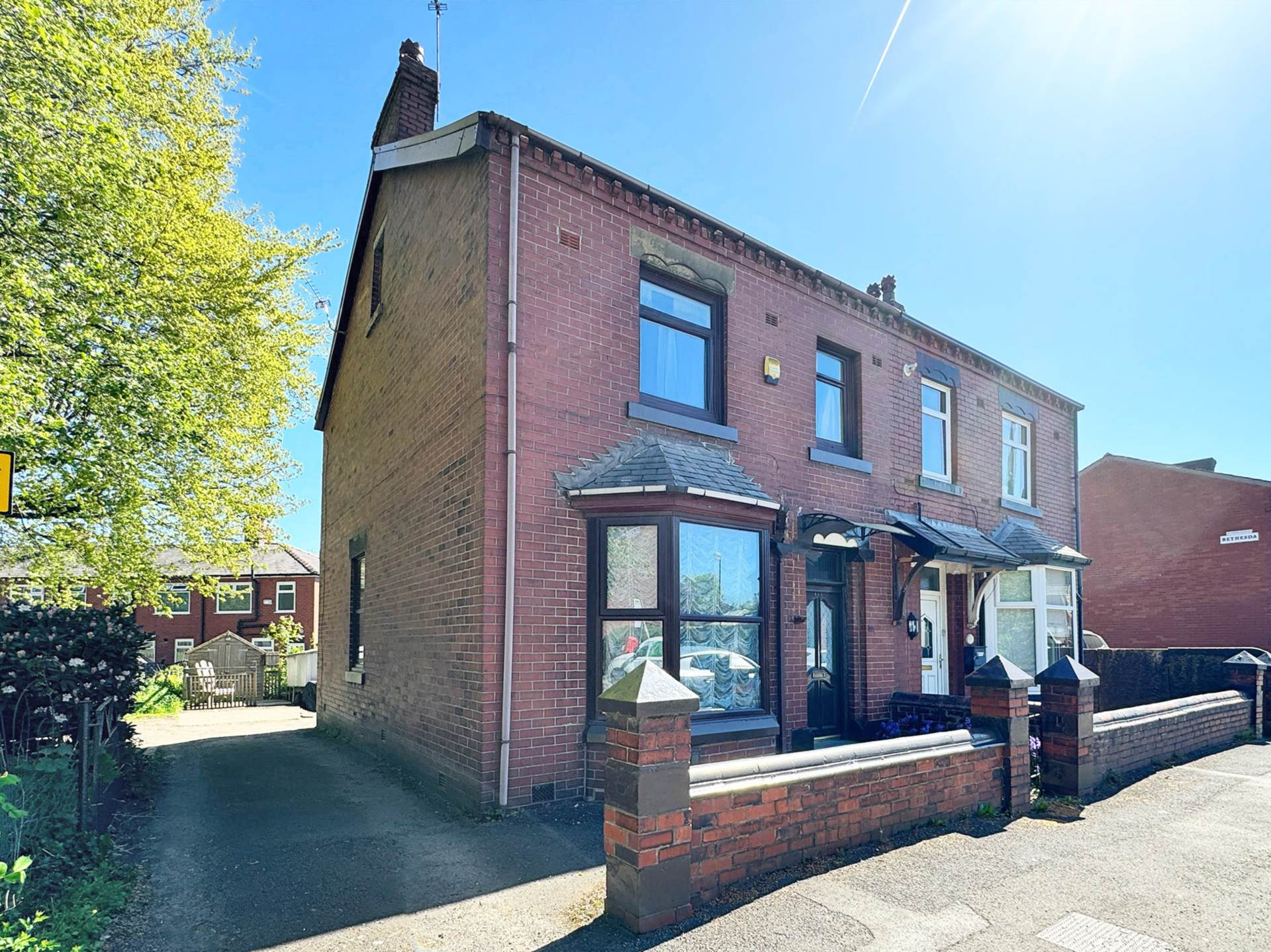 Rochdale Road, Royton, Image 1