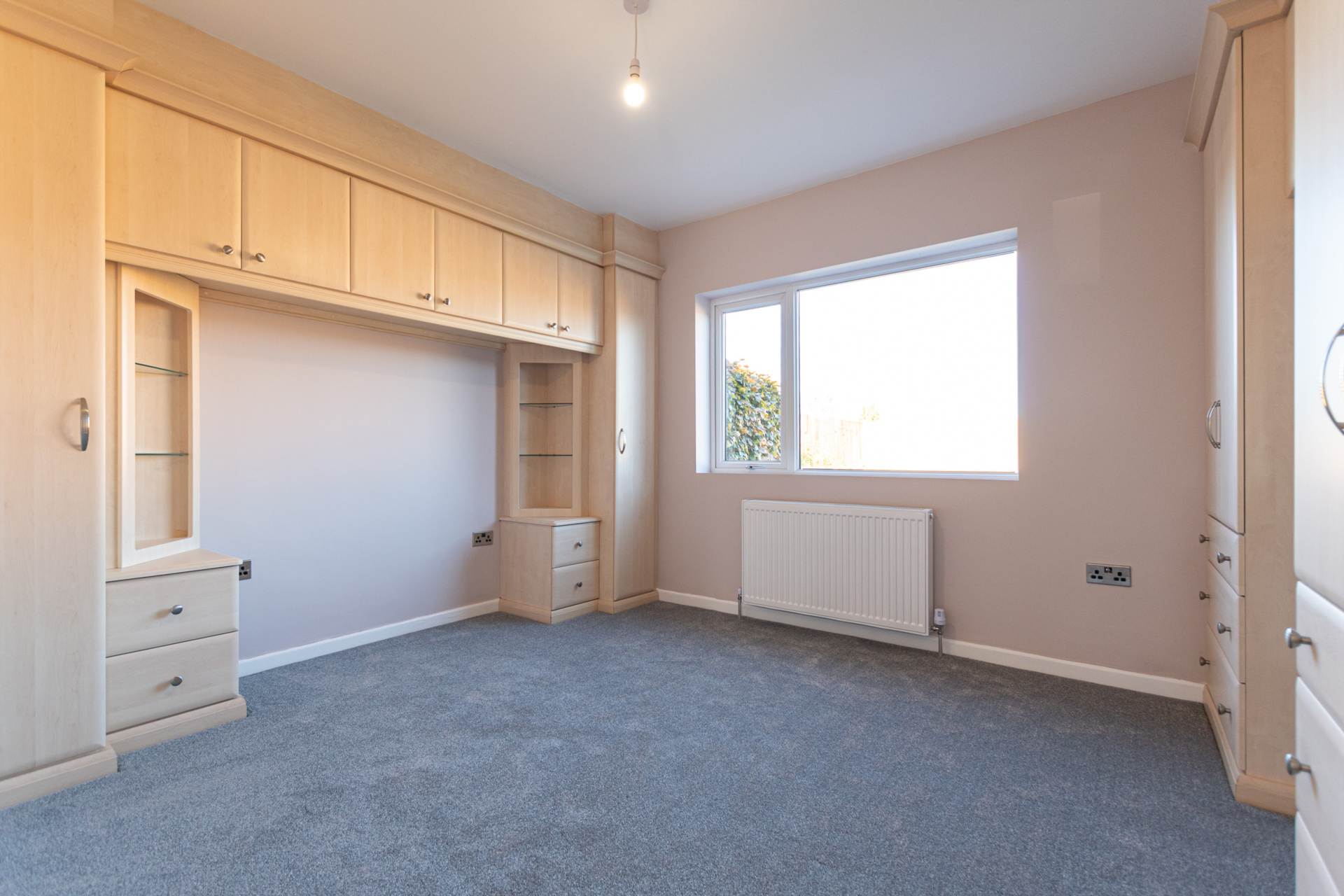 Milbury Drive, Littleborough, Image 9