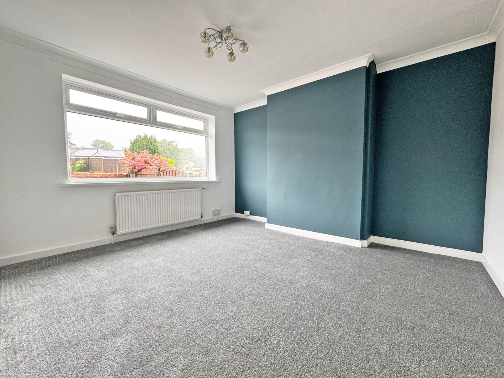 Surrey Avenue, High Crompton, Image 2