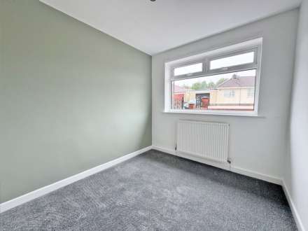 Surrey Avenue, High Crompton, Image 10