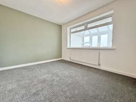 Surrey Avenue, High Crompton, Image 8