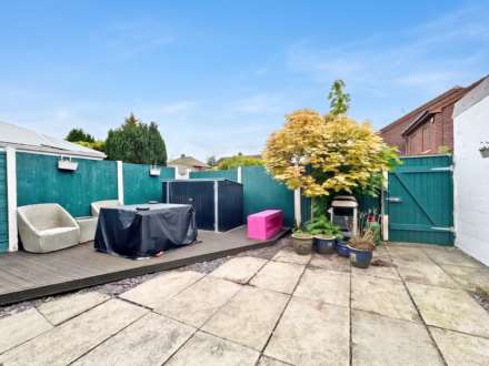 Rochdale Road, Thornham Royton, Image 17