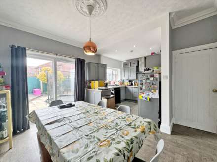 Rochdale Road, Thornham Royton, Image 4