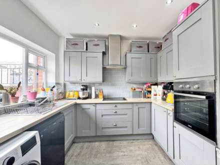 Rochdale Road, Thornham Royton, Image 6