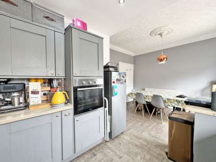 Rochdale Road, Thornham Royton, Image 7