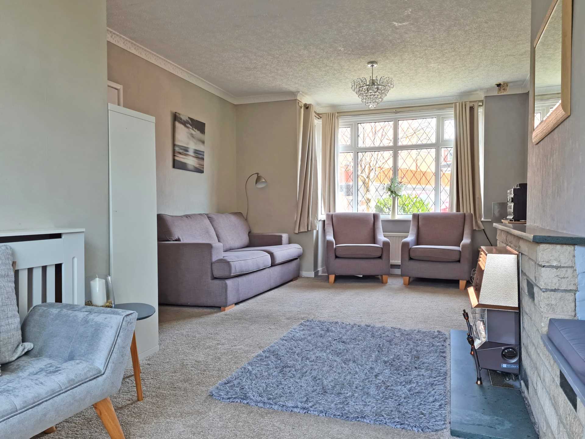 Lilac View Close, Shaw, Image 2