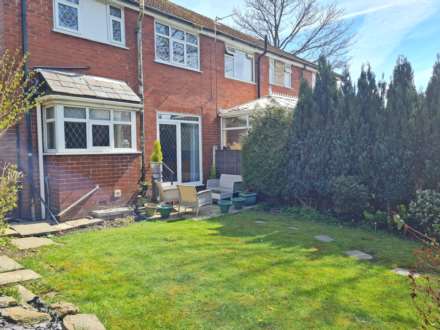 Lilac View Close, Shaw, Image 21