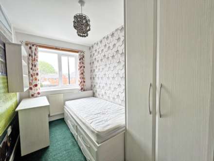 Westridge Chase, Royton, Image 22