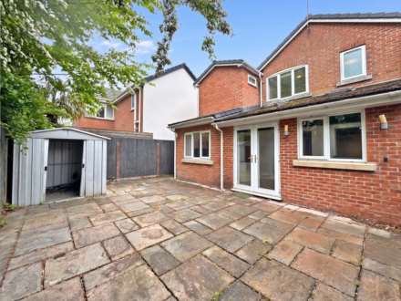 Westridge Chase, Royton, Image 26