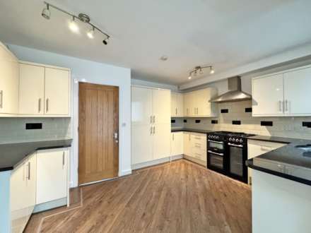 Westridge Chase, Royton, Image 4