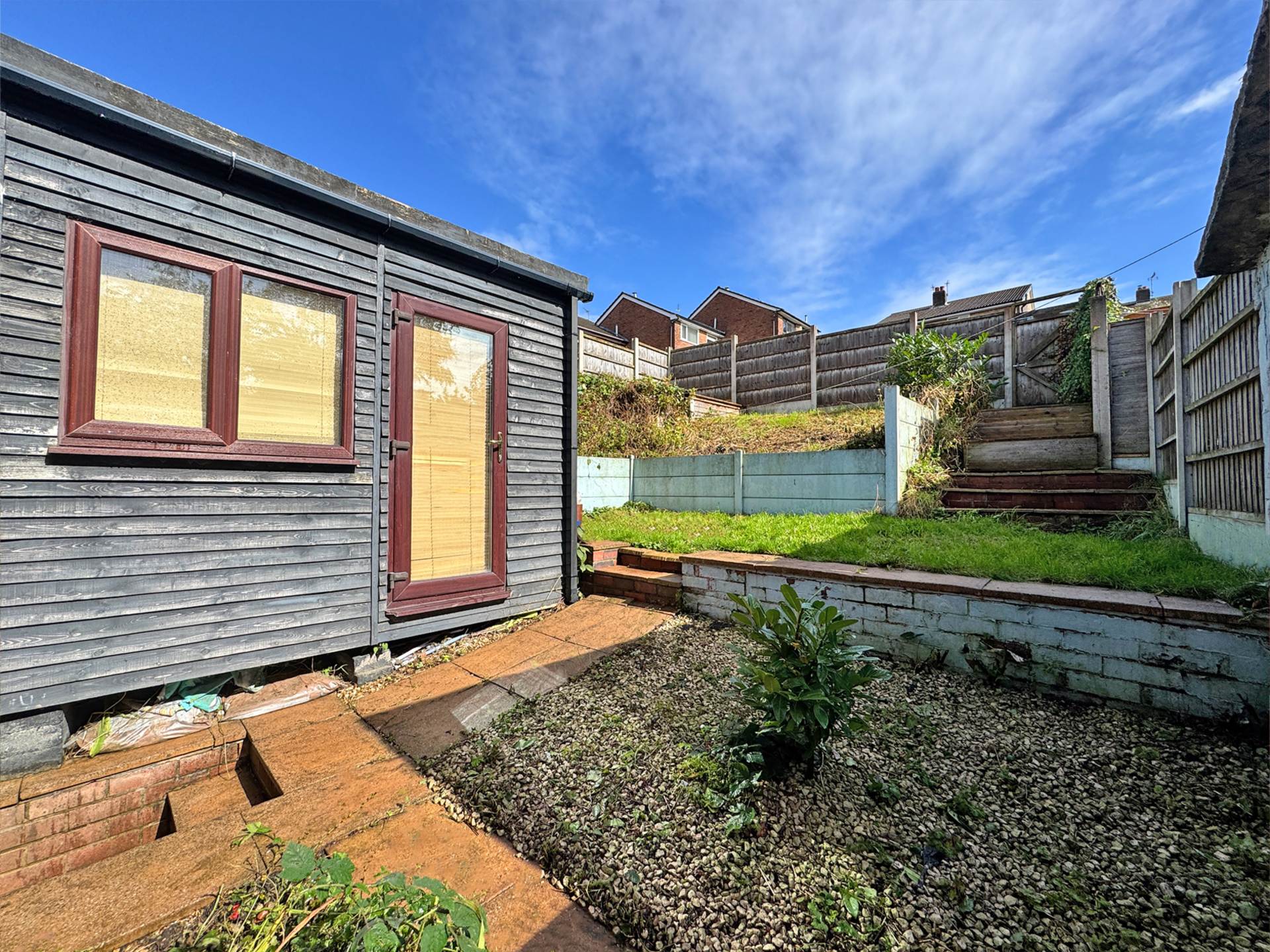 Grains Road, Shaw, Image 20