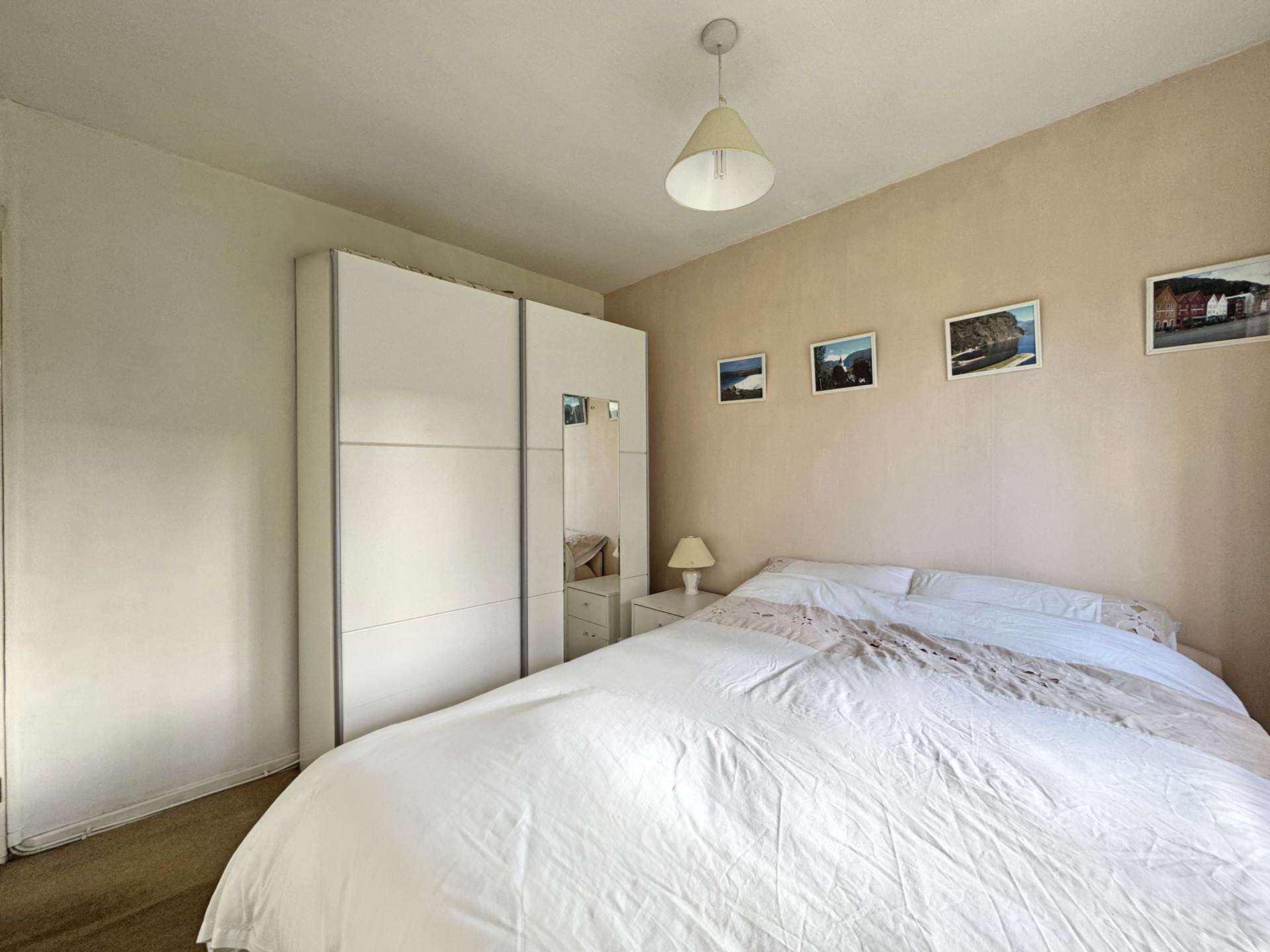 Park Crescent, Ashton-Under-Lyne, Image 14