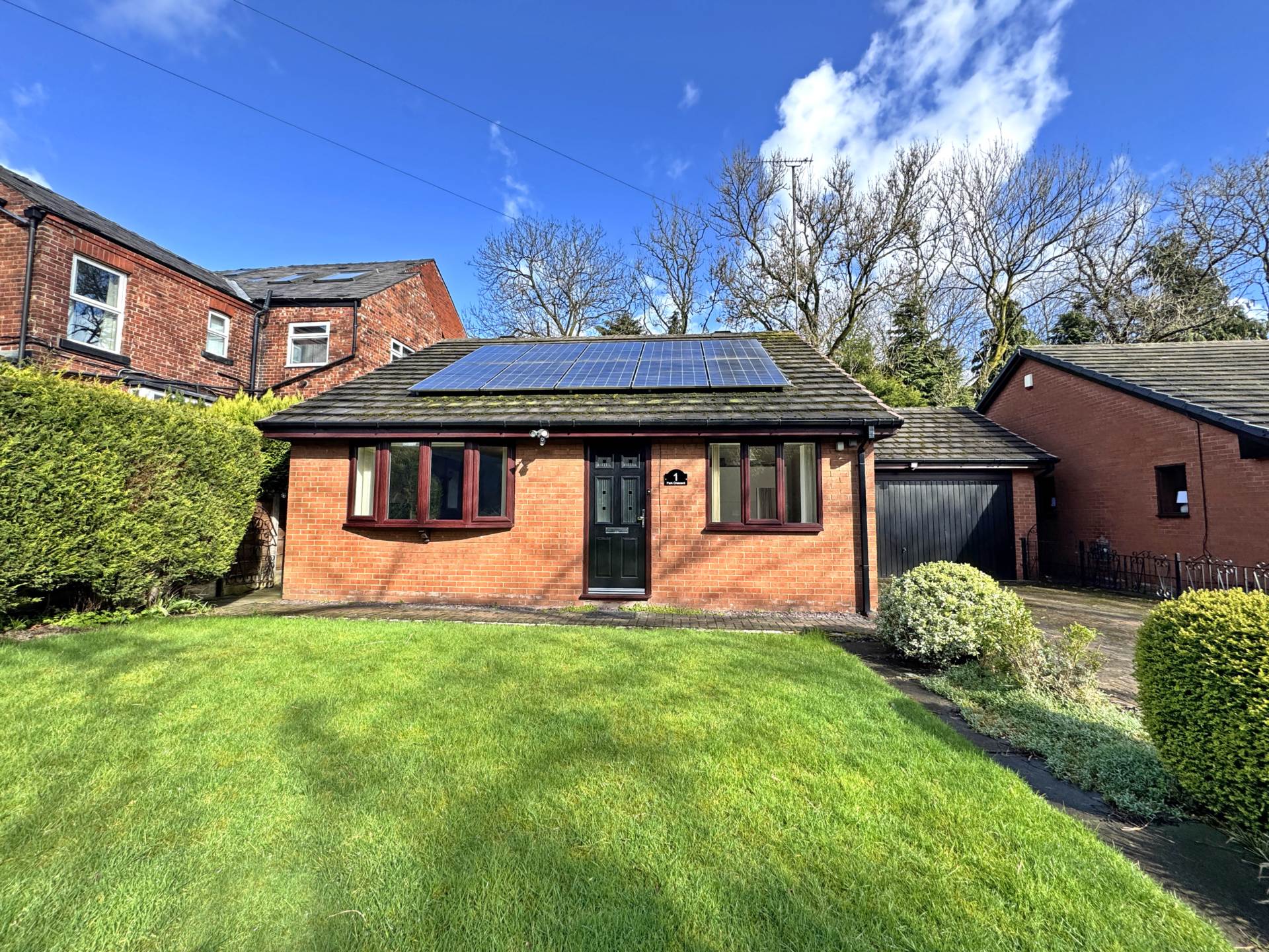 Park Crescent, Ashton-Under-Lyne, Image 21