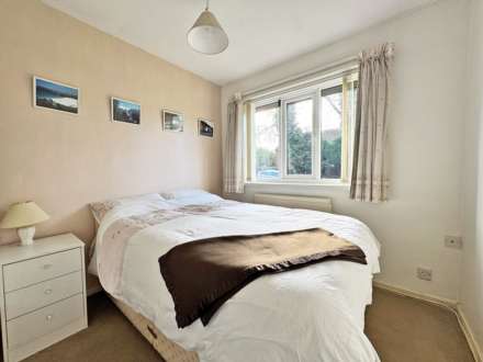 Park Crescent, Ashton-Under-Lyne, Image 13