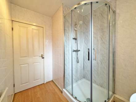 Park Crescent, Ashton-Under-Lyne, Image 16