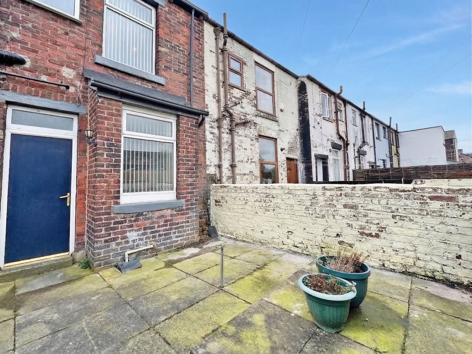 Milnrow Road, Shaw, Oldham, Image 15