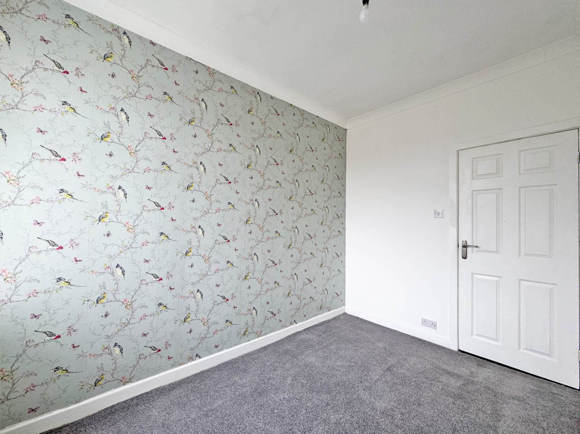 Milnrow Road, Shaw, Oldham, Image 6