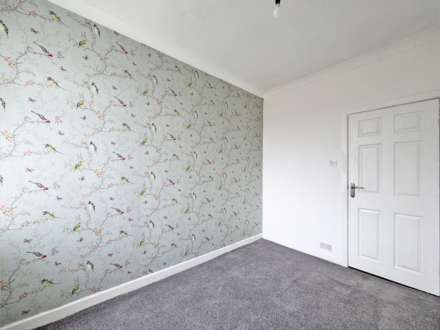 Milnrow Road, Shaw, Oldham, Image 6