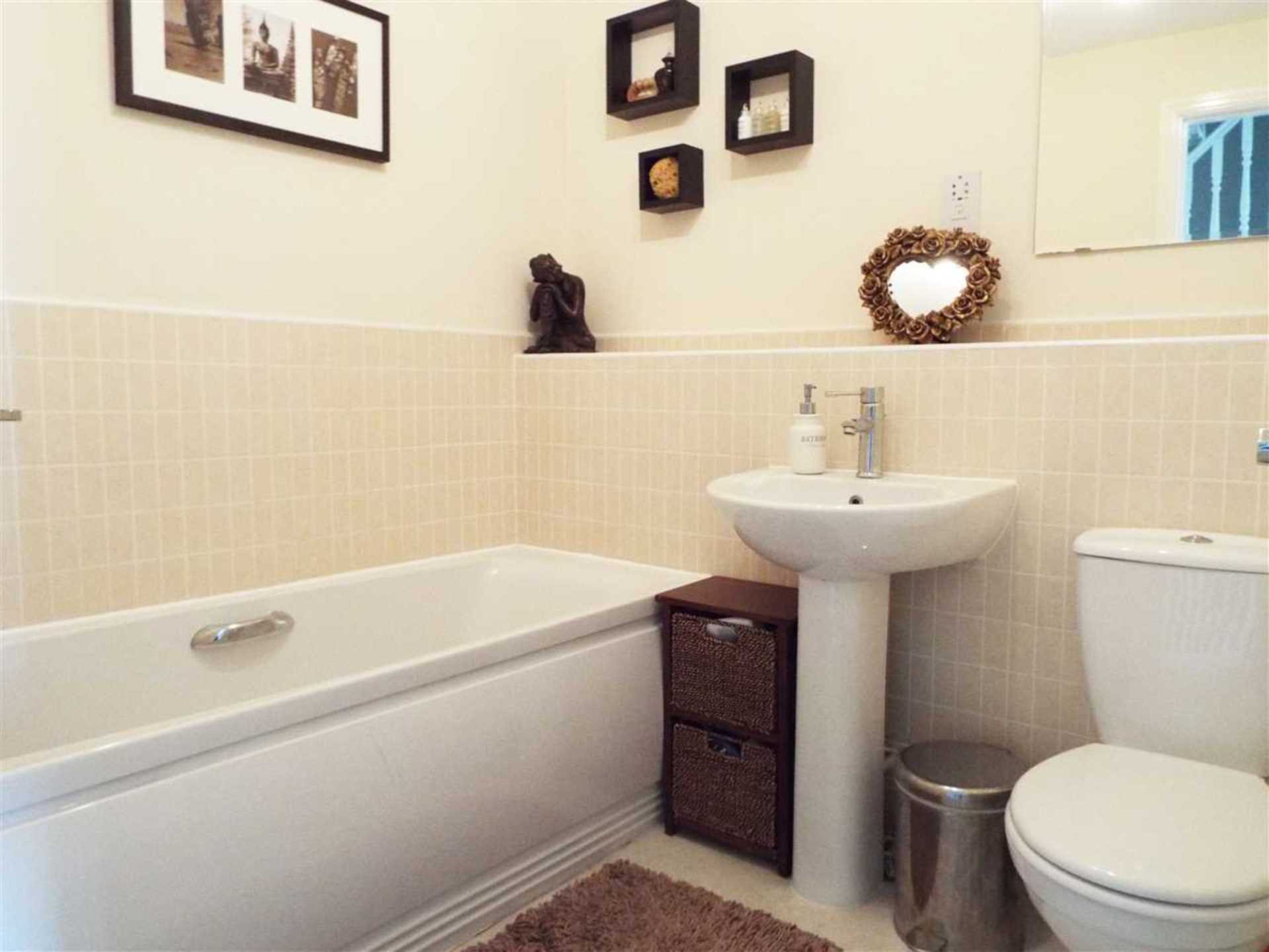 Windmill Close, Royton, Image 18