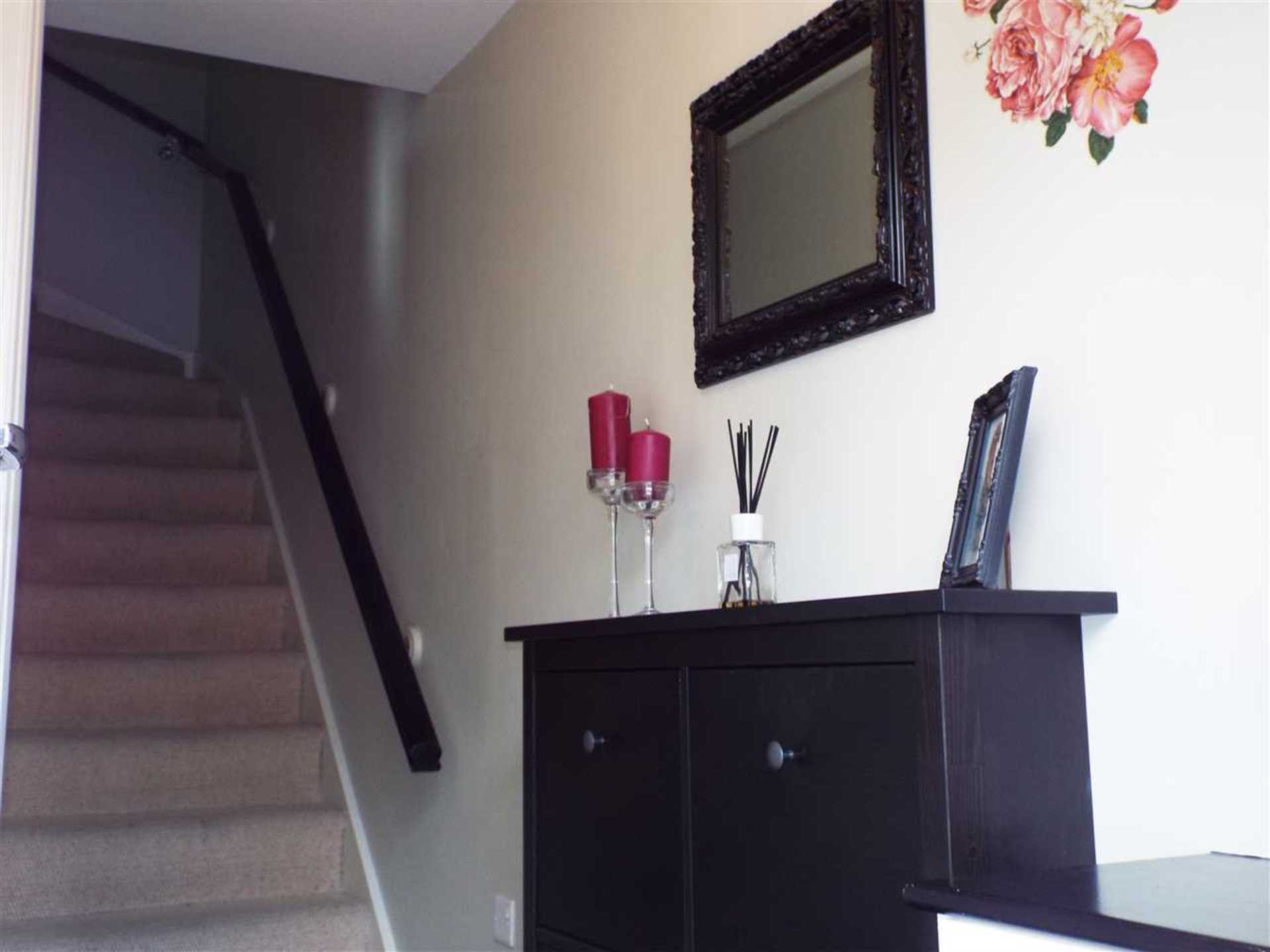 Windmill Close, Royton, Image 3