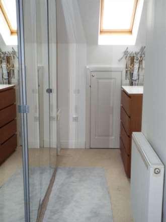 Windmill Close, Royton, Image 14