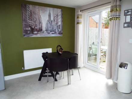 Windmill Close, Royton, Image 9