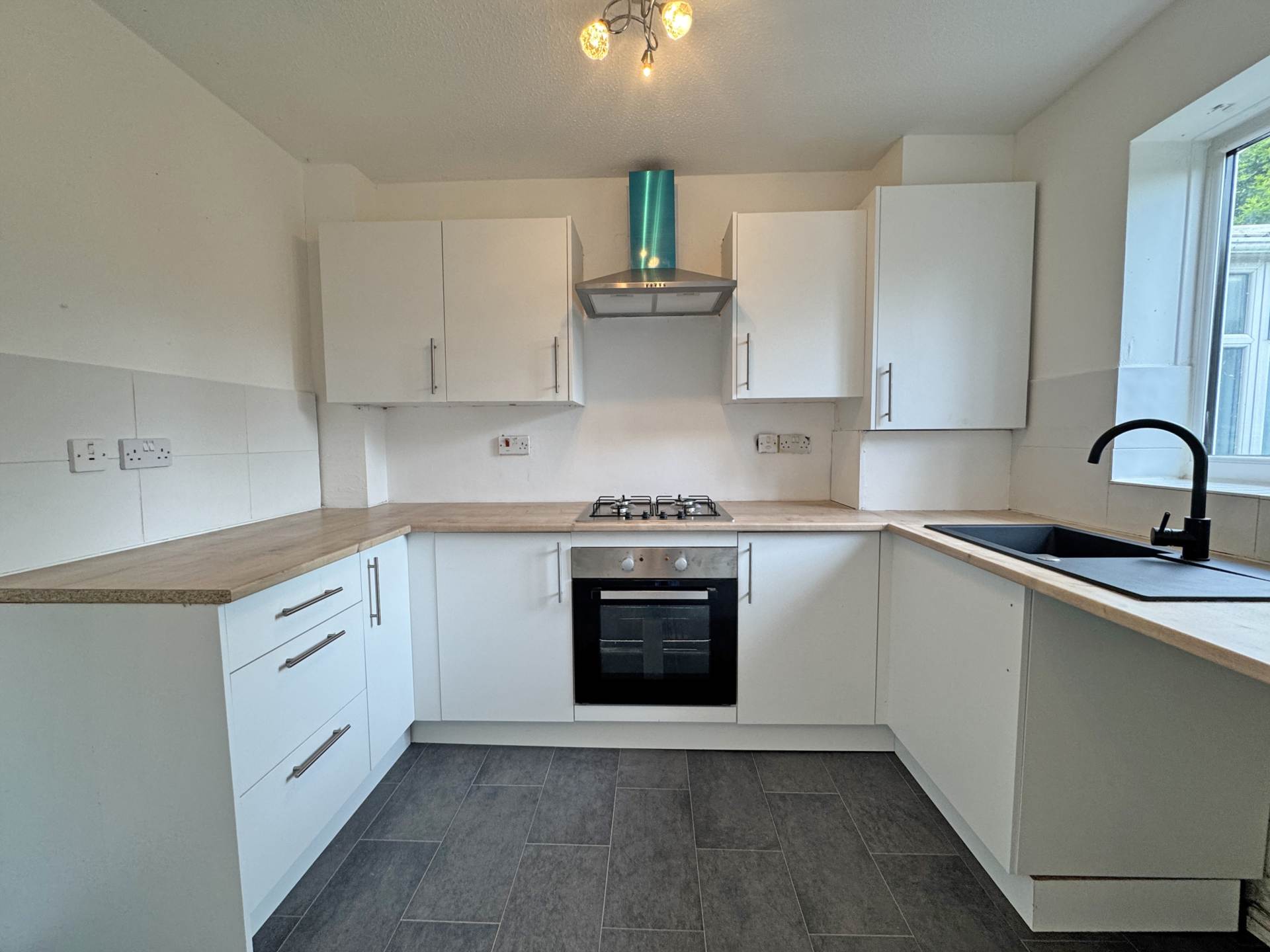Sefton Close, Sholver, Image 3
