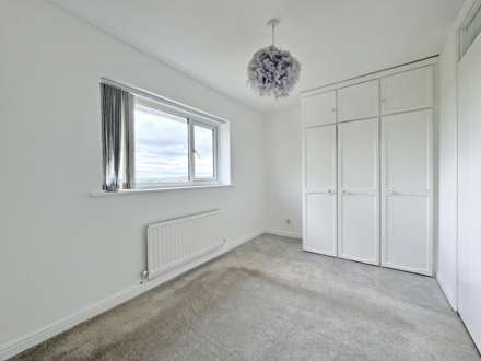 Sefton Close, Sholver, Image 6
