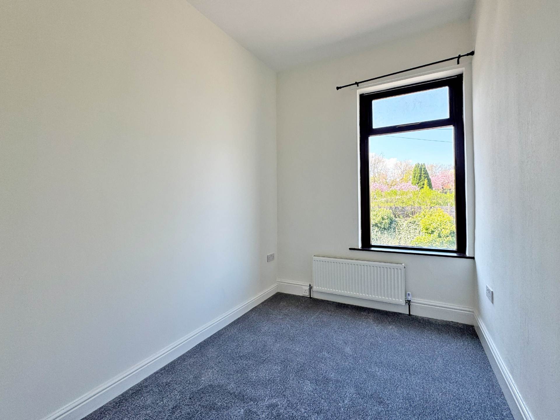 Fraser Street, Shaw, Image 12