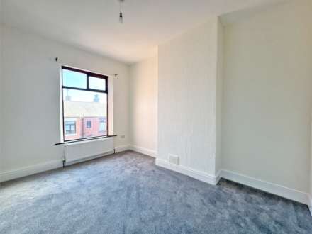 Fraser Street, Shaw, Image 10