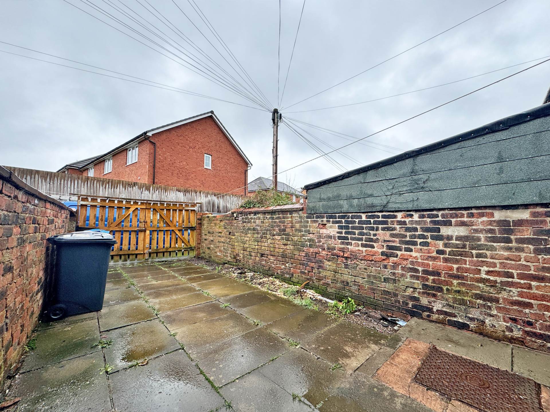 Coalshaw Green Road, Chadderton, Image 13