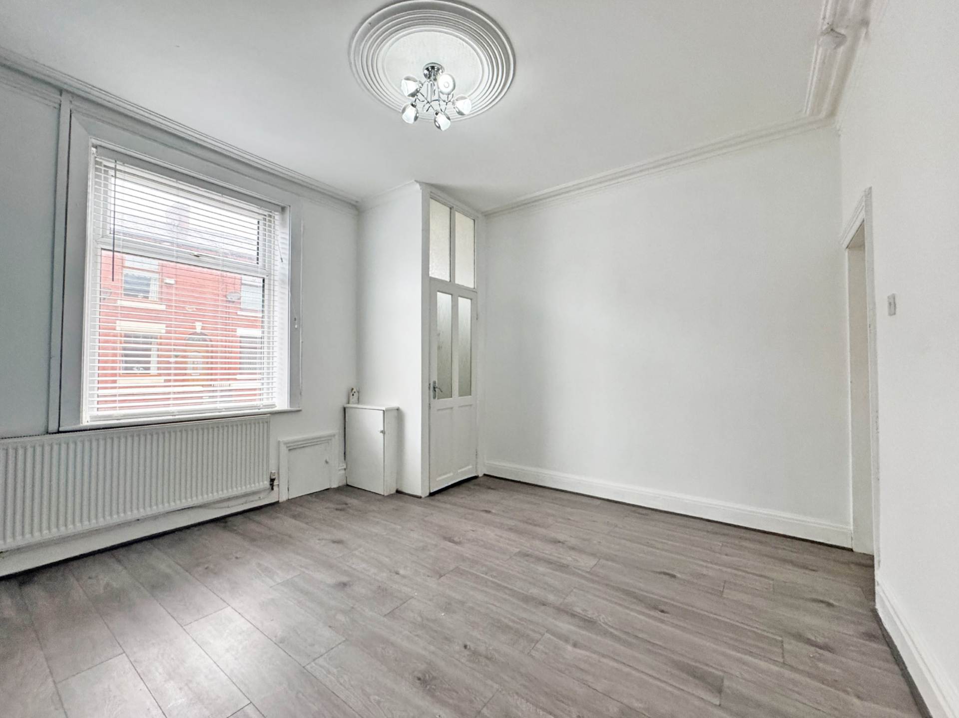 Coalshaw Green Road, Chadderton, Image 3