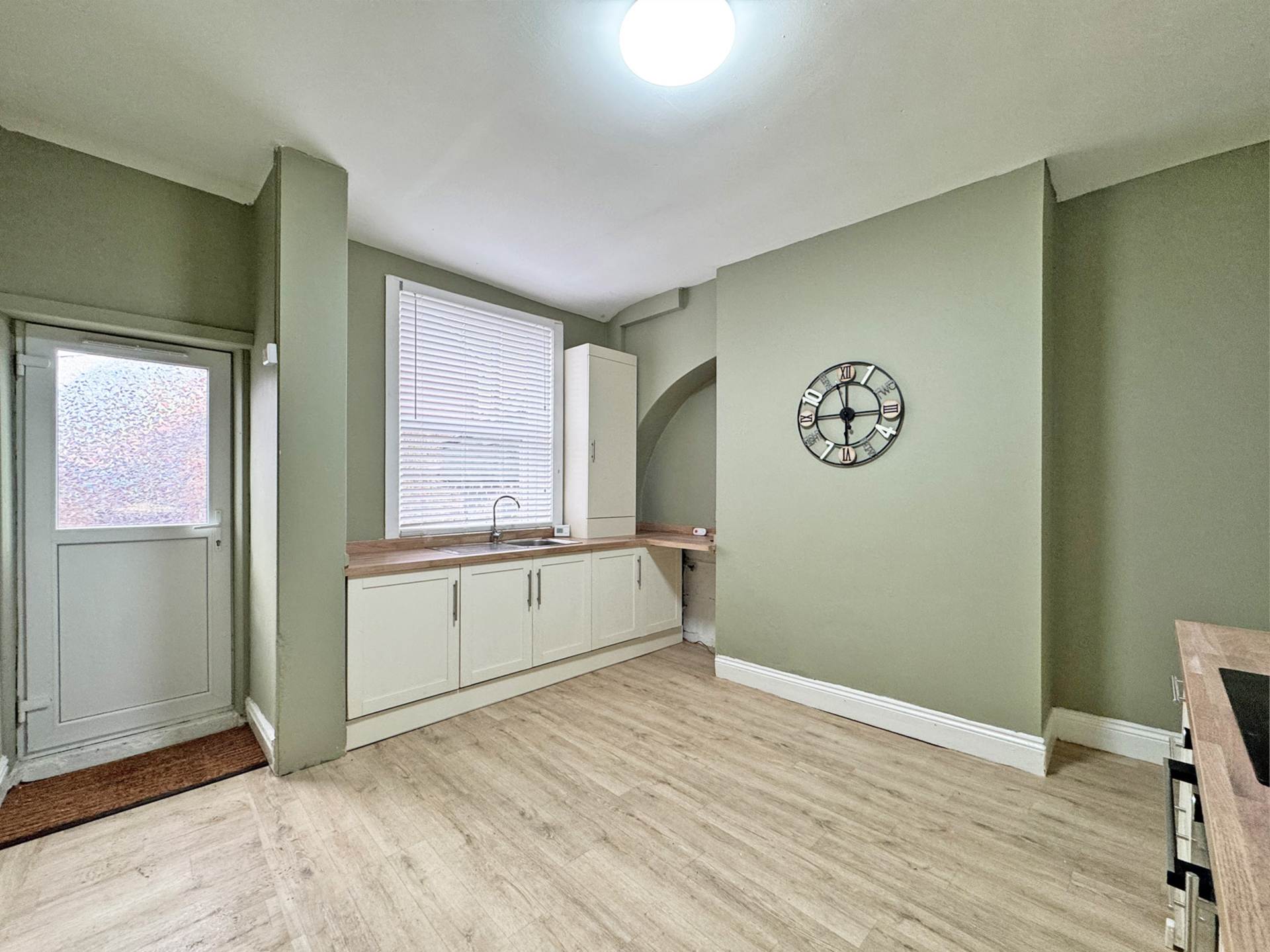 Coalshaw Green Road, Chadderton, Image 4