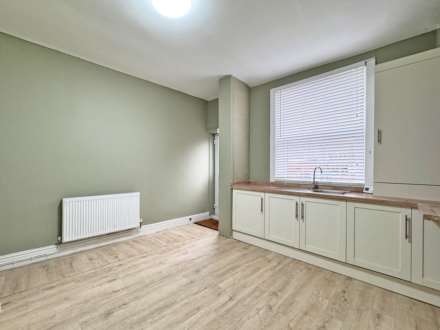 Coalshaw Green Road, Chadderton, Image 5