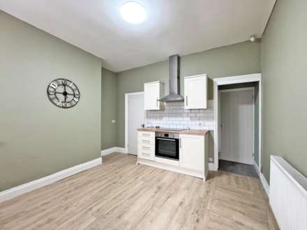 Coalshaw Green Road, Chadderton, Image 6