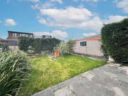 Blackshaw Lane, Royton, Image 16