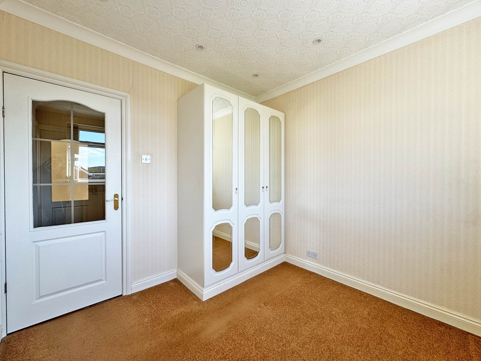 Clough Road, Oldham, Image 11