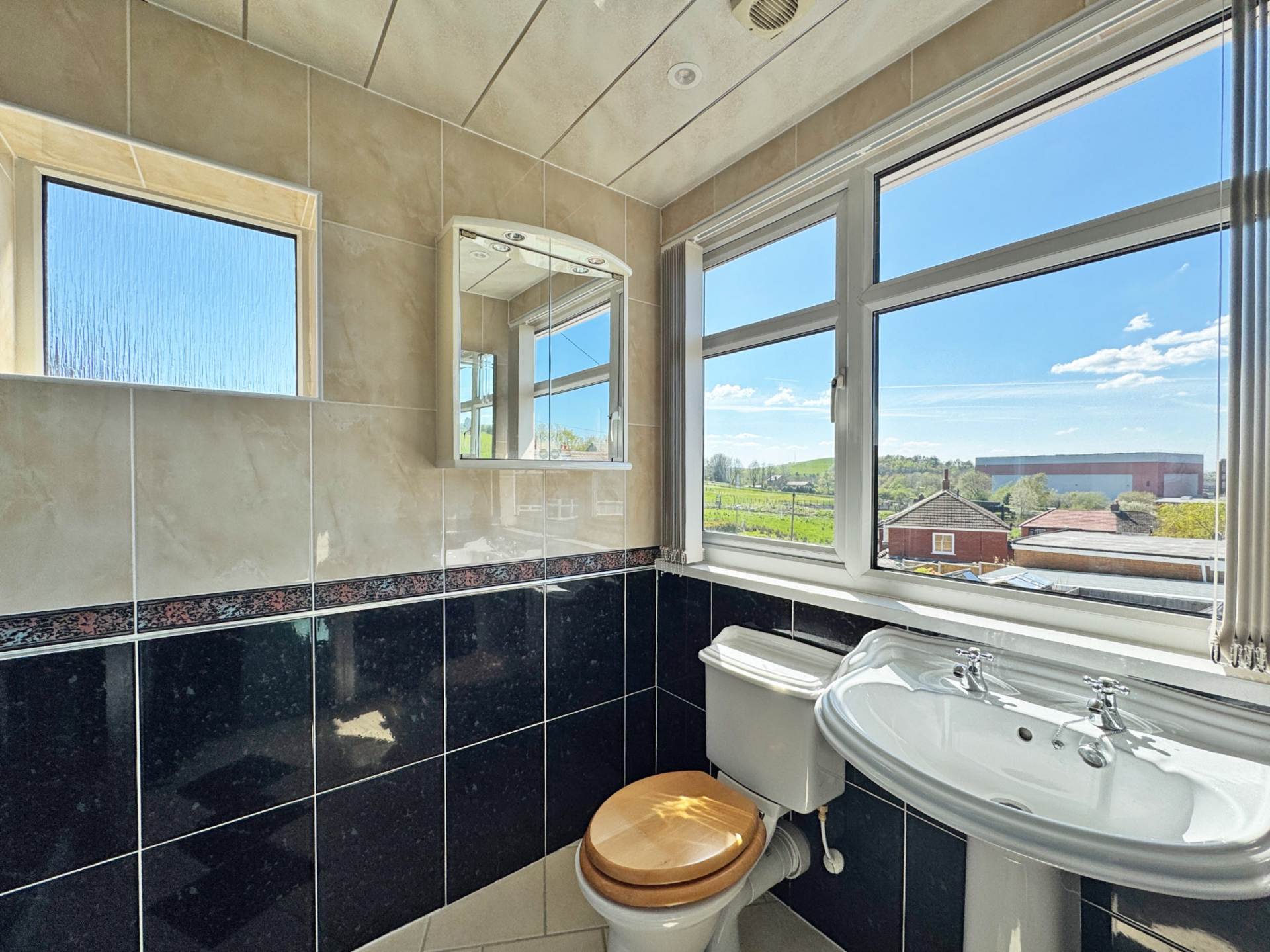 Clough Road, Oldham, Image 8