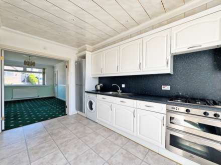 Clough Road, Oldham, Image 5