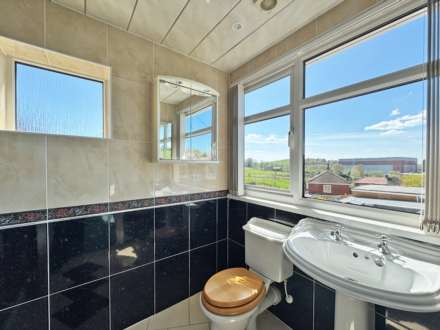 Clough Road, Oldham, Image 8