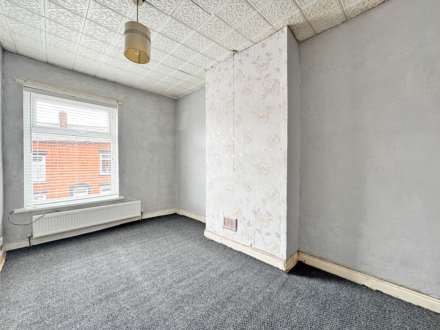 Briscoe Street, Oldham, Image 4