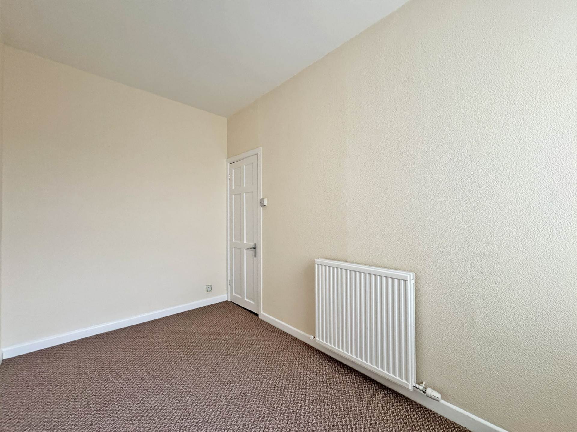 Milnrow Road, Shaw, Image 9