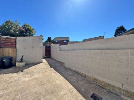 Shaw Road, Oldham, Image 11