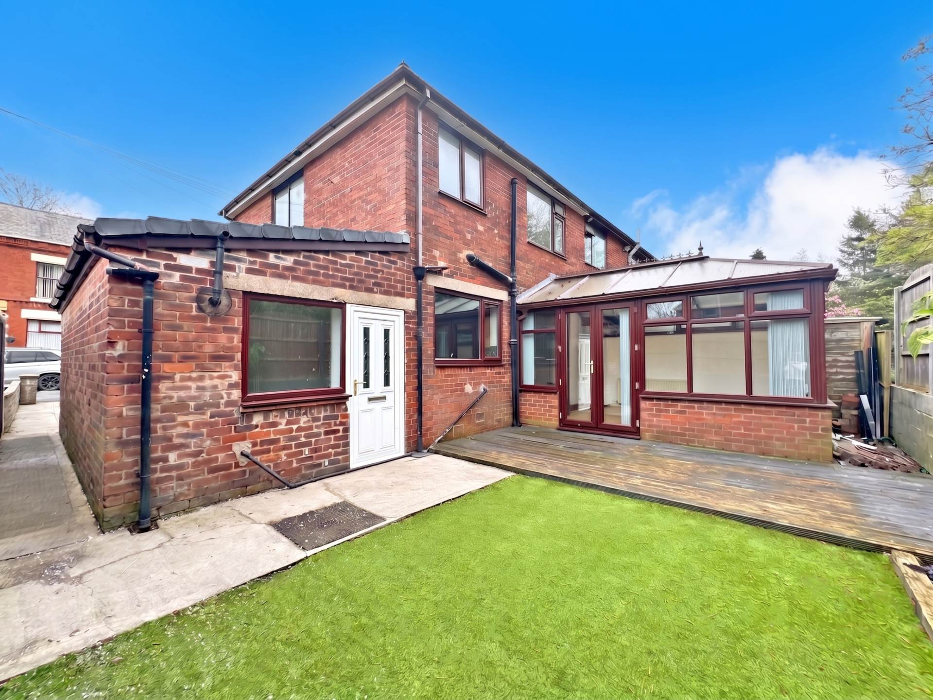 Clarence Street, Oldham, Image 21