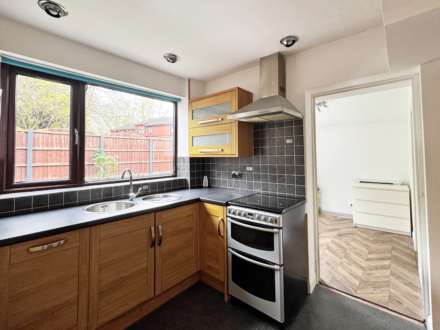 Clarence Street, Oldham, Image 6